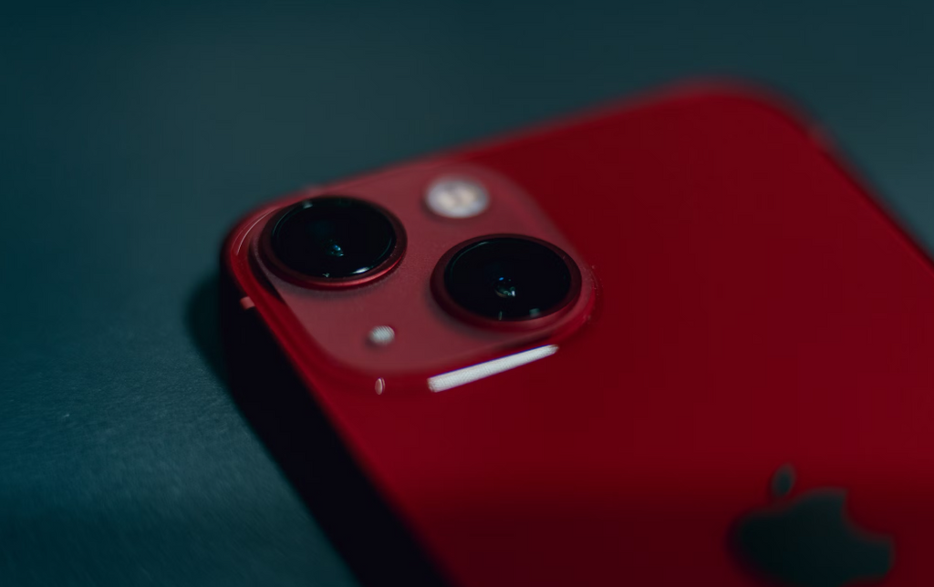 How to fix microphone not working on iPhone 13 Mini?
