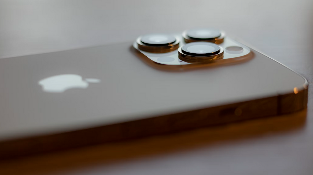 How to fix microphone not working on iPhone 14 Pro?