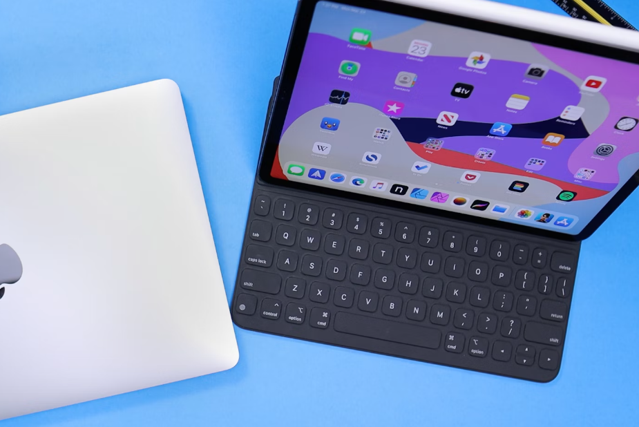 Sharing iCloud Storage Across Devices