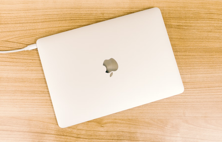 Fixing a MacBook That's Charging But Not Turning On