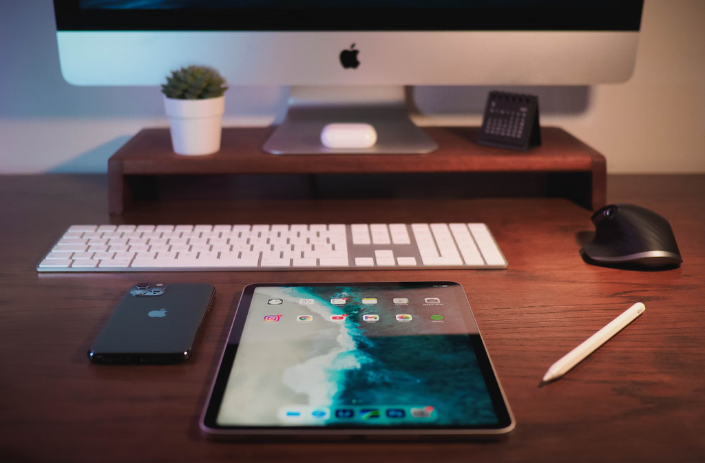 12 Fixes for When AirDrop Isn't Working on Mac