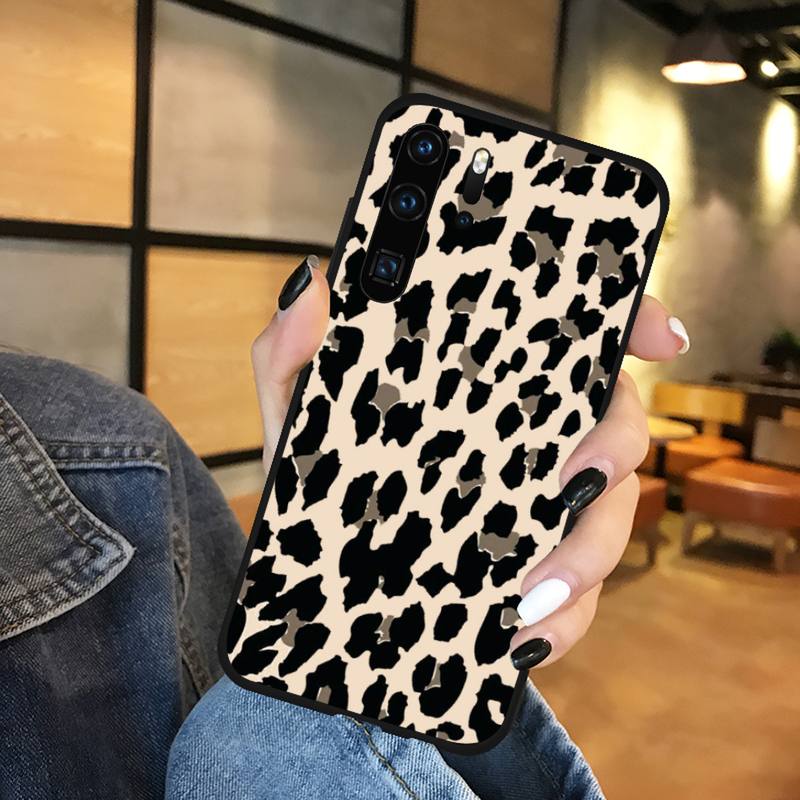 Bright Leopard Print Phone Case For Huawei - Case Monkey